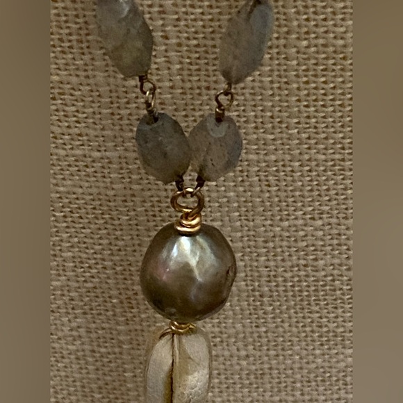 Labradorite & Tahitian Pearl Tassel Necklace - Picture 4 of 7